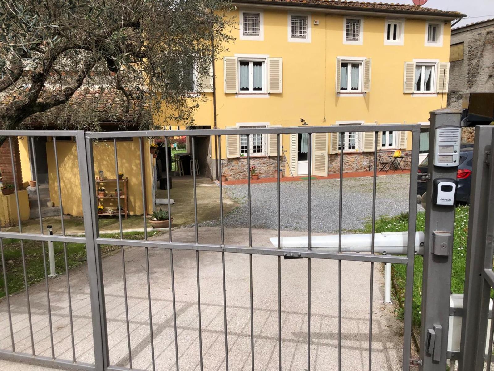 Intero Alloggio Campagna Lucca كابانّوري المظهر الخارجي الصورة
