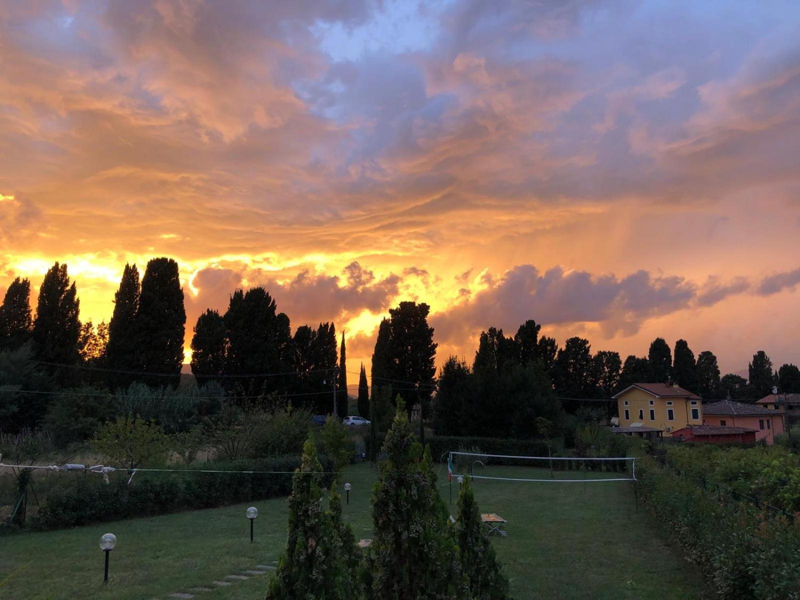 Intero Alloggio Campagna Lucca كابانّوري المظهر الخارجي الصورة